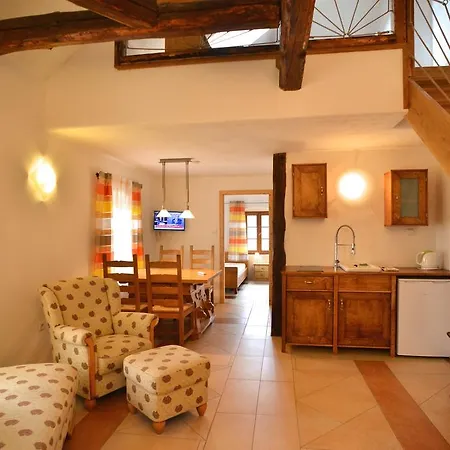 Pension Biofarma Slunecna * Zelnava